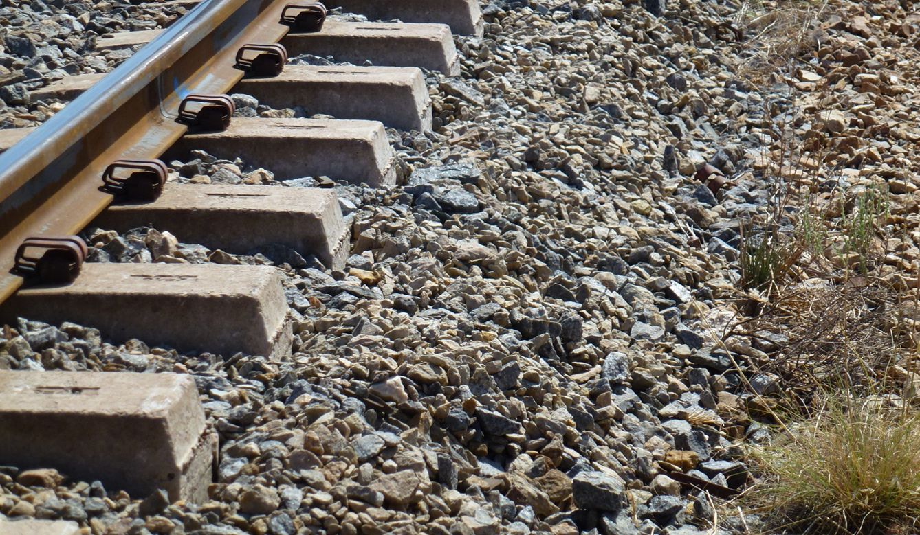 Figure 7: Shoulder ballast and exposed sleeper ends adjacent to the derailment site.